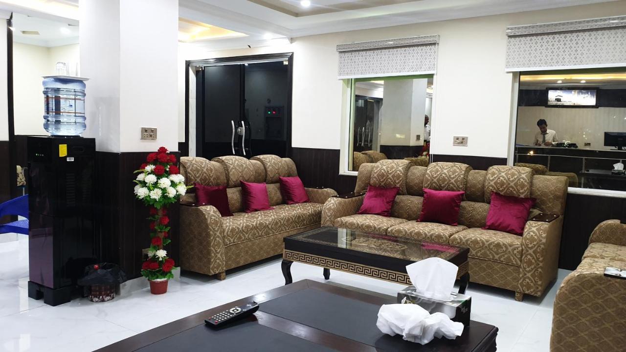 Hotel White Pearl Lahore Buitenkant foto