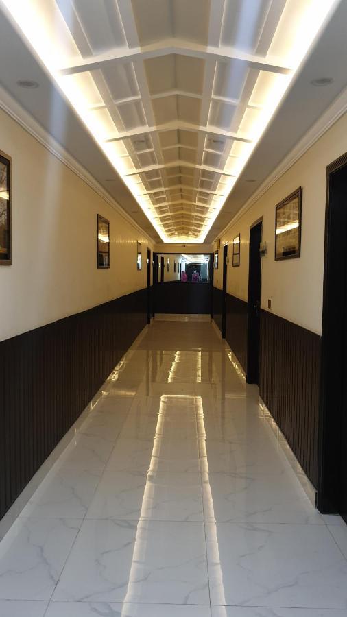 Hotel White Pearl Lahore Buitenkant foto