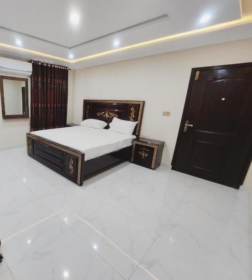 Hotel White Pearl Lahore Buitenkant foto