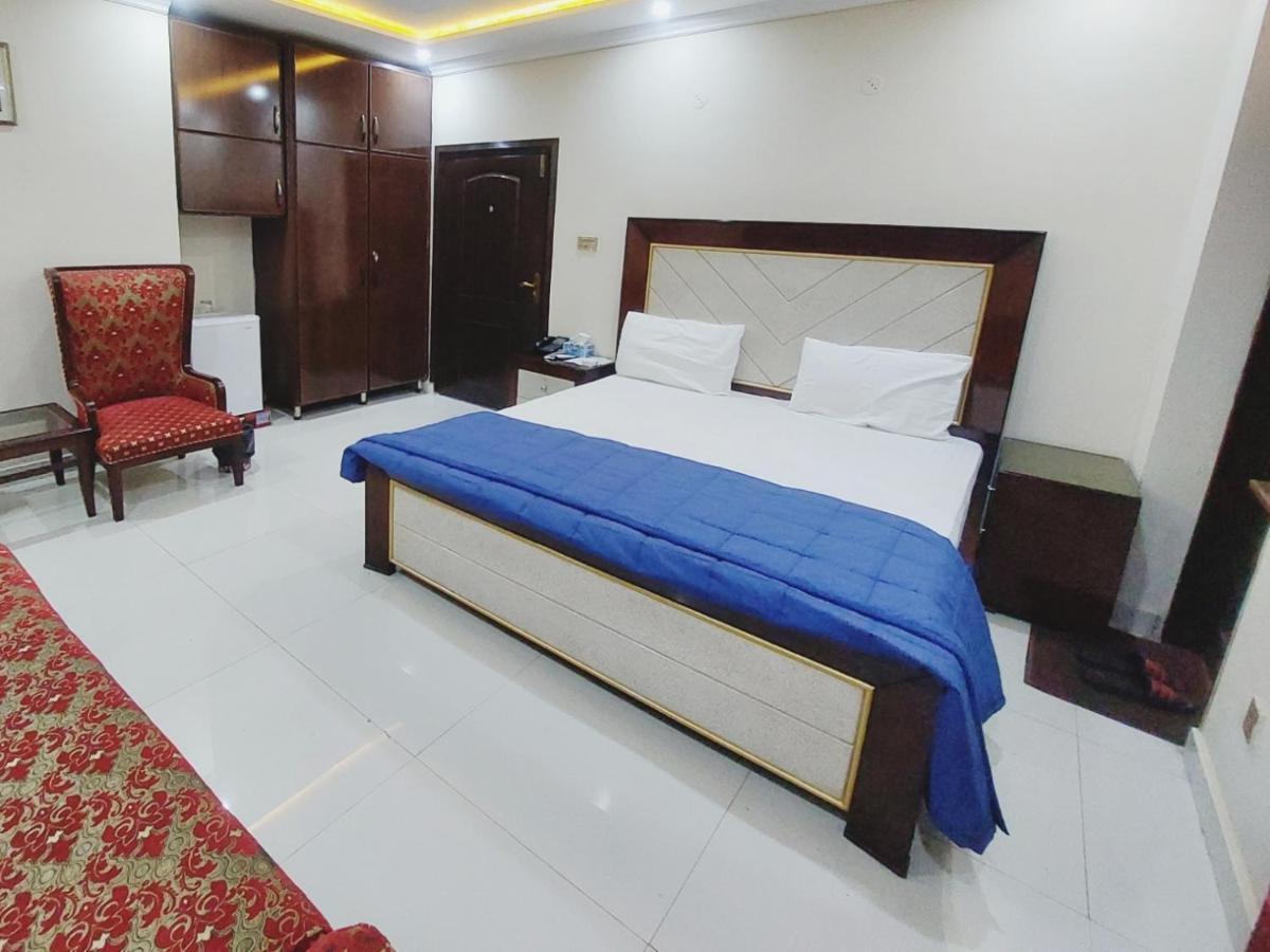 Hotel White Pearl Lahore Buitenkant foto