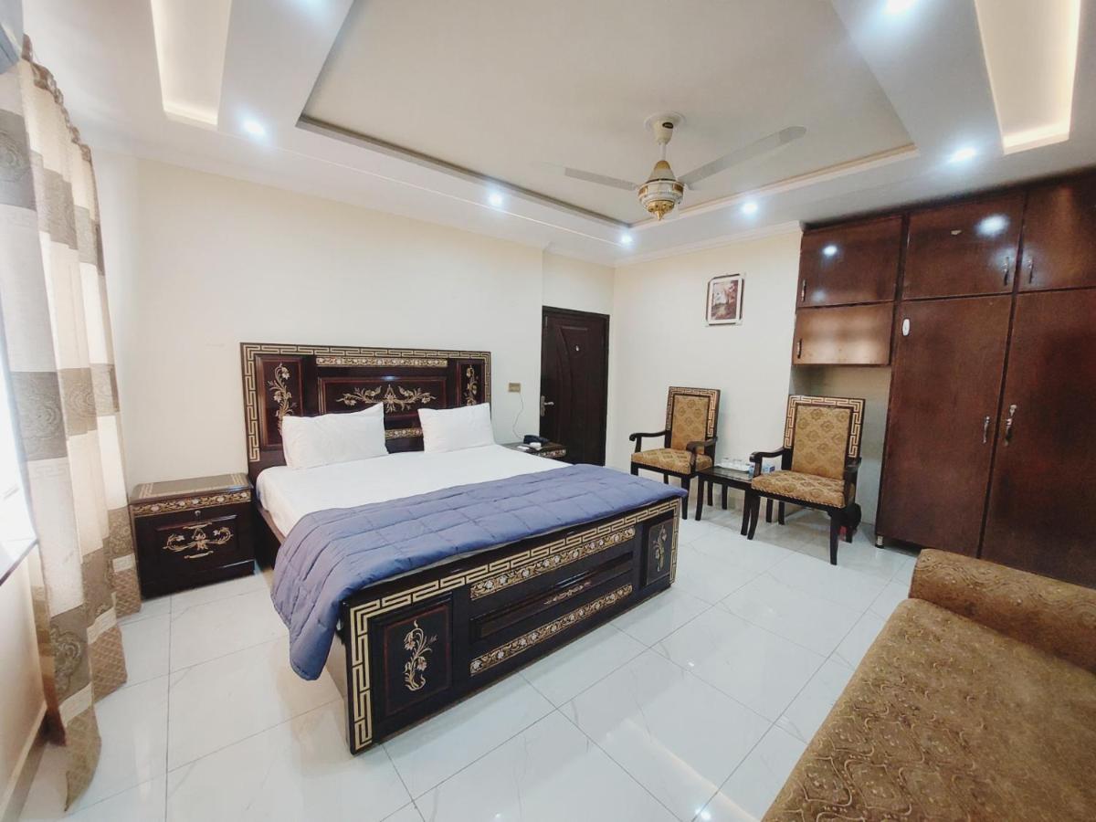 Hotel White Pearl Lahore Buitenkant foto