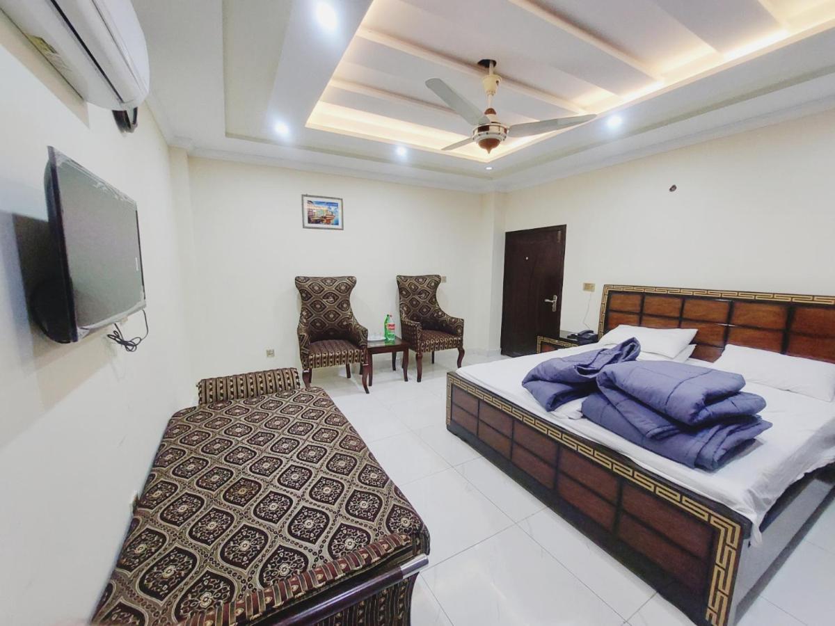 Hotel White Pearl Lahore Buitenkant foto