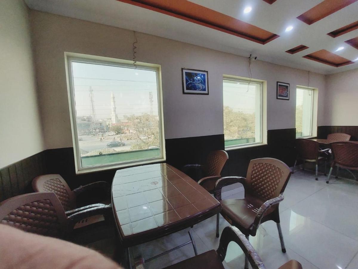 Hotel White Pearl Lahore Buitenkant foto