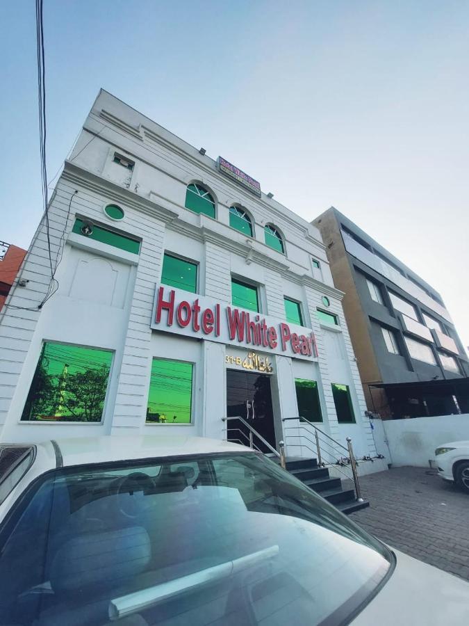 Hotel White Pearl Lahore Buitenkant foto
