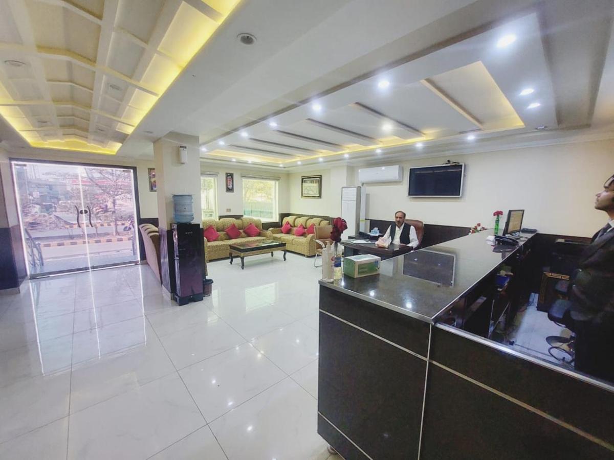 Hotel White Pearl Lahore Buitenkant foto