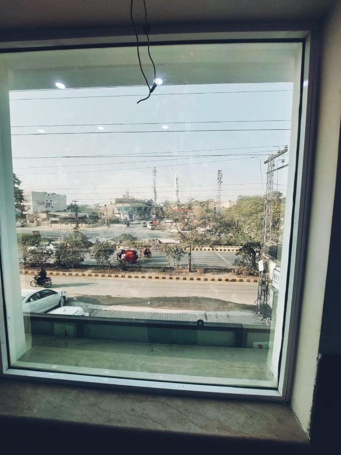 Hotel White Pearl Lahore Buitenkant foto