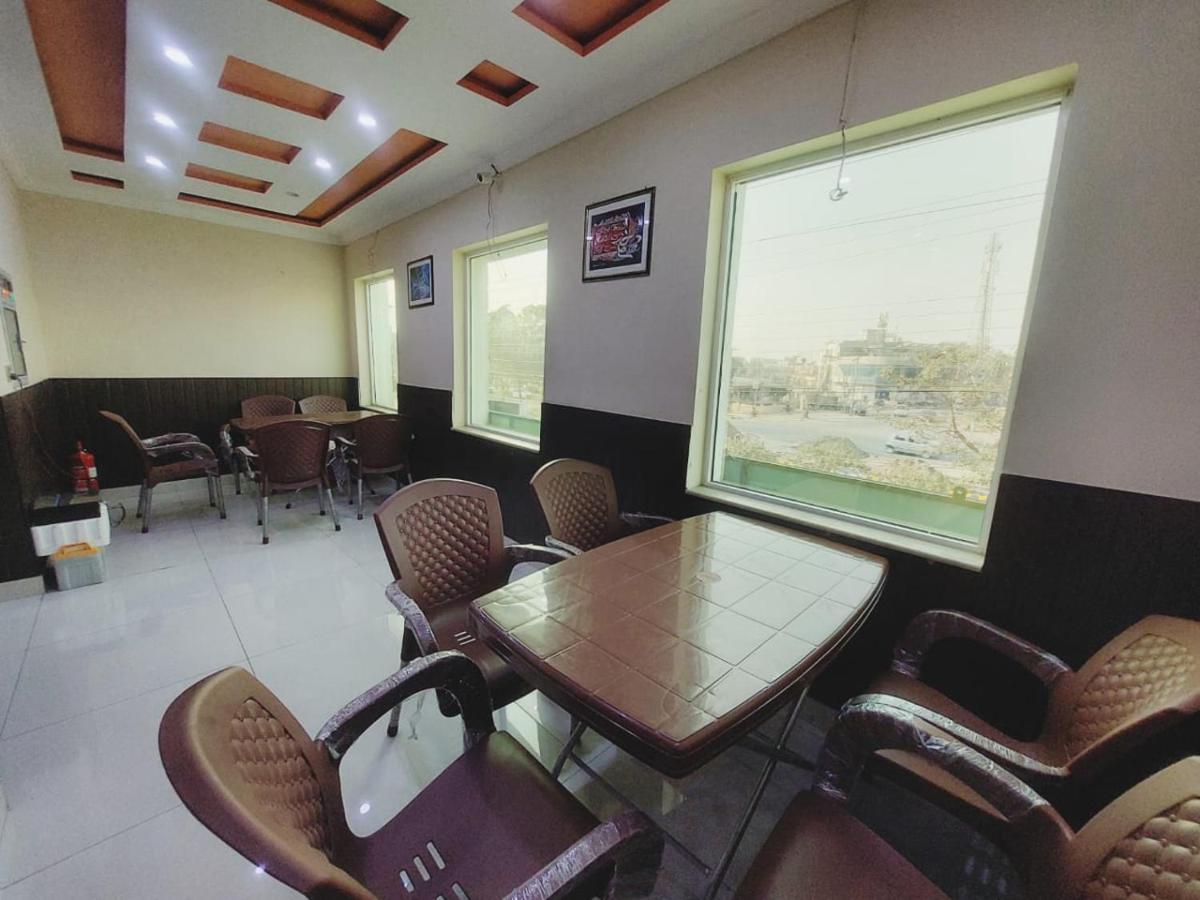 Hotel White Pearl Lahore Buitenkant foto