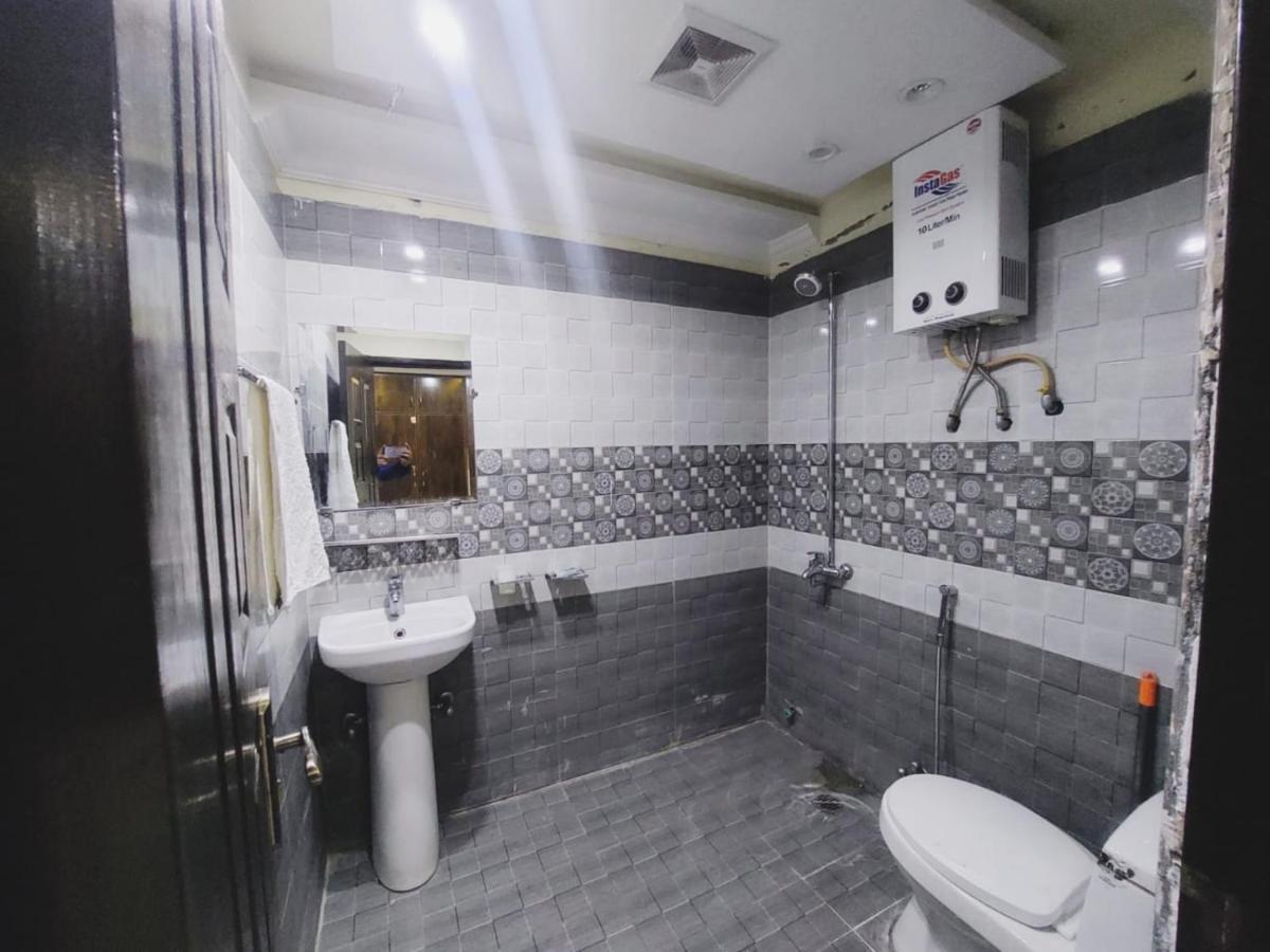 Hotel White Pearl Lahore Buitenkant foto