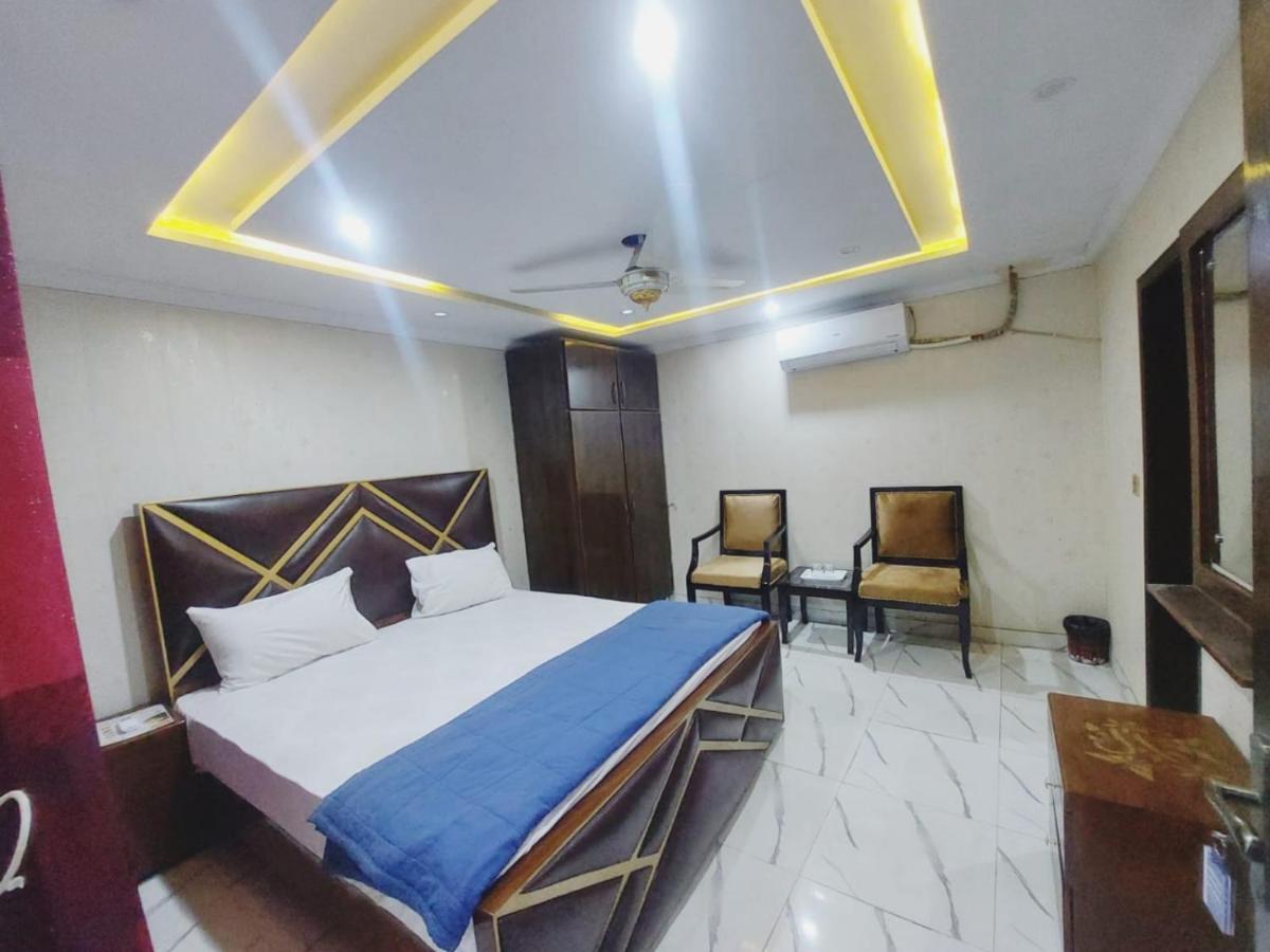 Hotel White Pearl Lahore Buitenkant foto